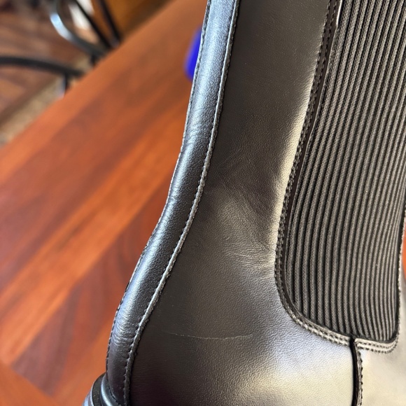 Women’s leather Chelsea boots - Picture 4 of 5